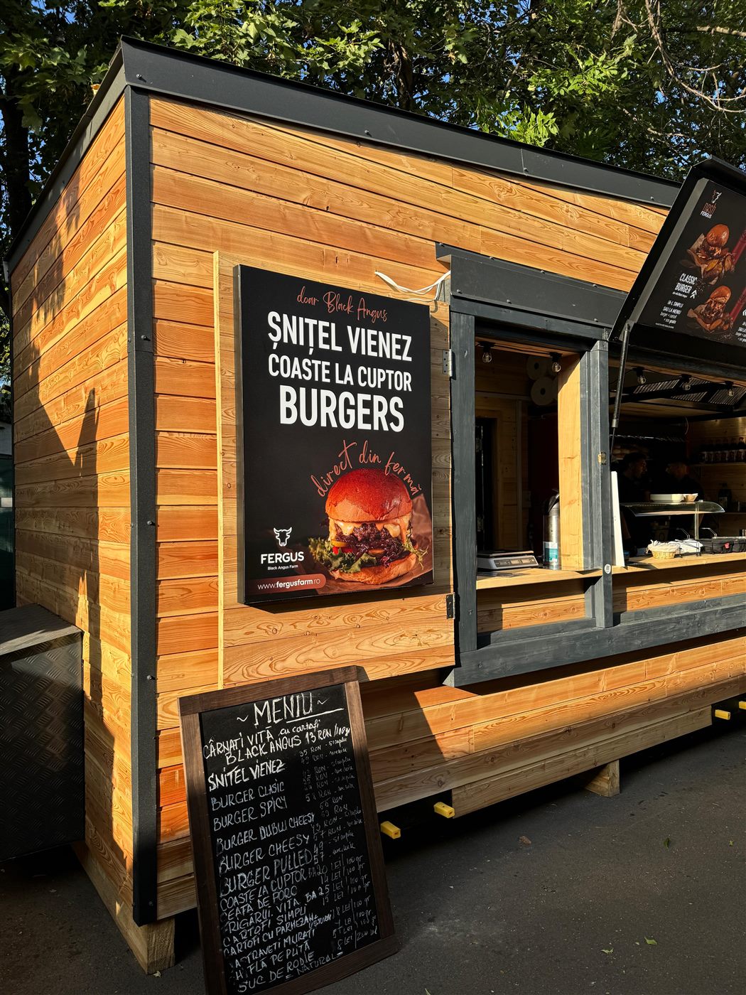 Fergus Food Truck — Oktoberfest, Brașov