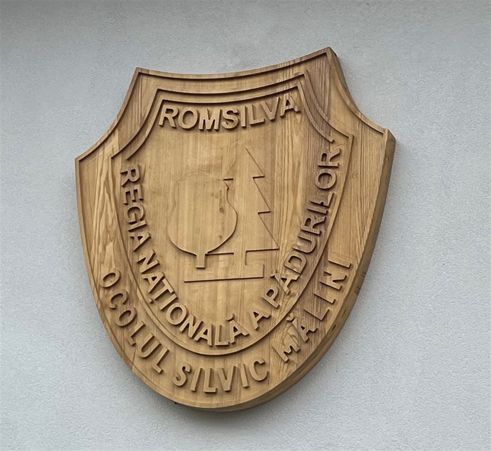 Stemă gravată CNC &mdash; Ocolul Silvic Mălini